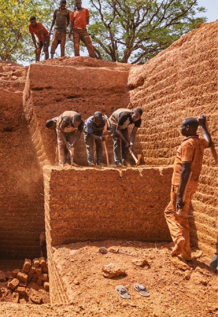 National Geographic България Март/2024